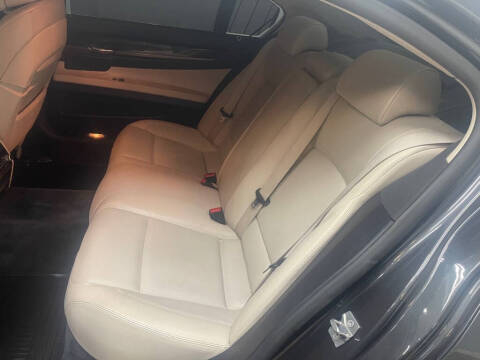 2009 BMW 7 Series 750Li
