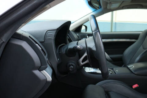 2013 Infiniti G37 Coupe x