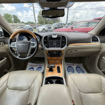 2012 Chrysler 300 Limited