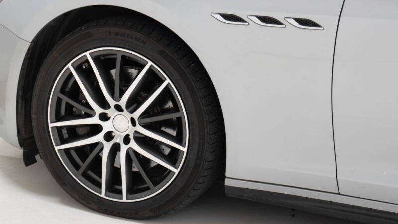 2015 Maserati Ghibli