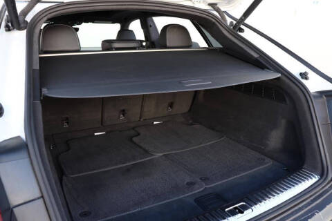 2023 Audi SQ8 4.0T quattro Prestige