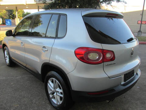 2011 Volkswagen Tiguan S