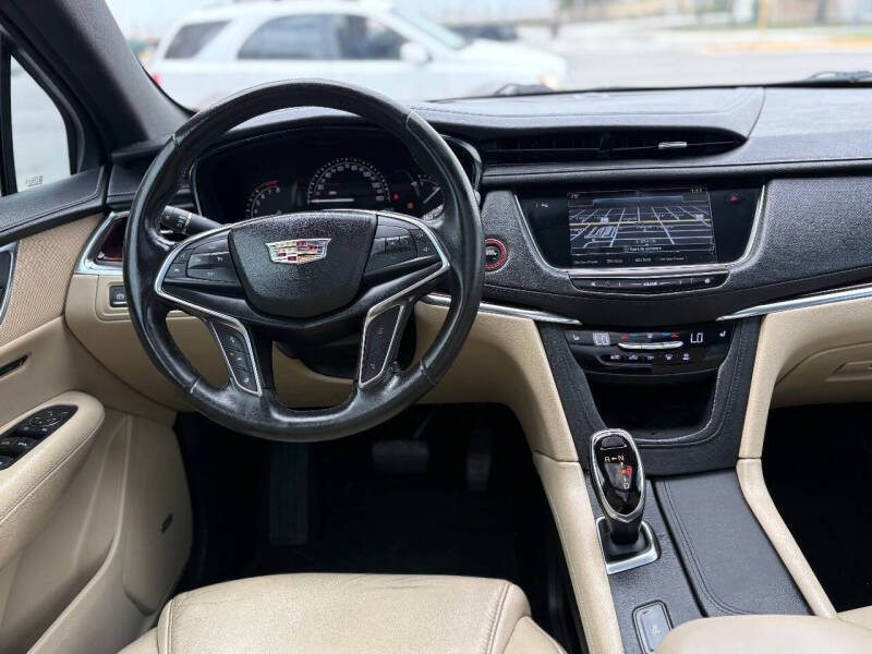 2019 Cadillac XT5 Luxury