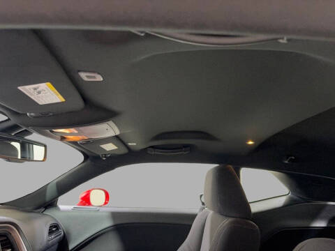 2022 Dodge Challenger SXT