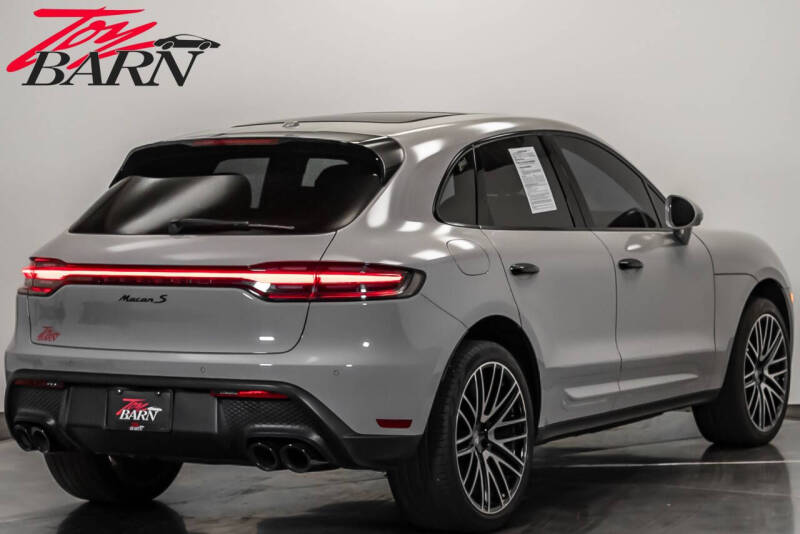 2023 Porsche Macan S