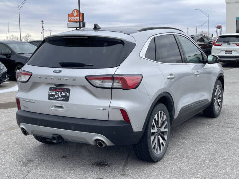 2020 Ford Escape Titanium