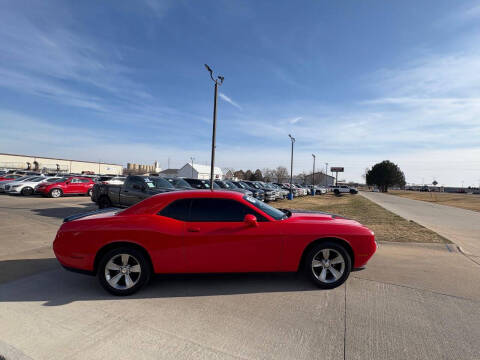 2016 Dodge Challenger SXT