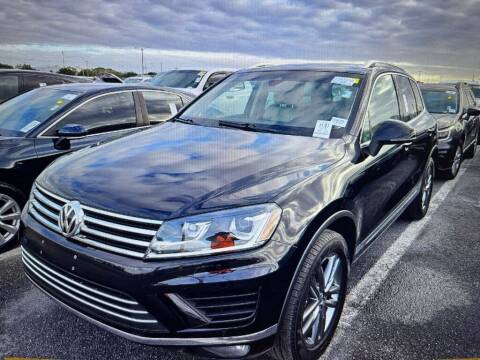 2016 Volkswagen Touareg for sale at Auto Import Specialist LLC in South Bend IN