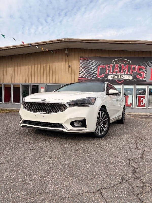 2017 Kia Cadenza Premium