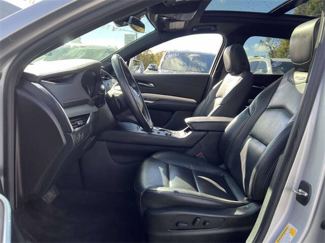 2020 Cadillac XT4 Premium Luxury