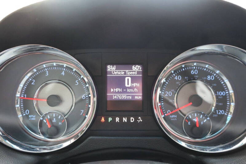 2013 Chrysler Town and Country Touring