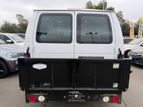 2011 Ford E-Series E-150