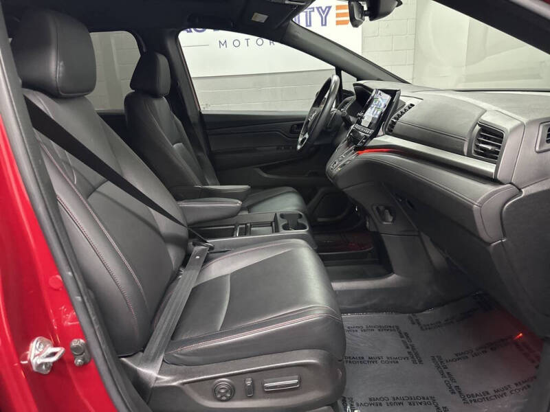 2023 Honda Odyssey Sport