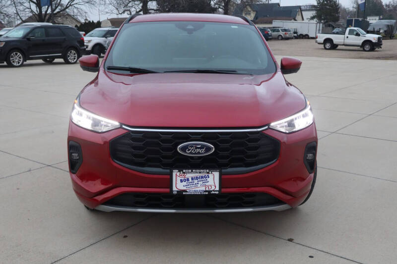 2023 Ford Escape Hybrid ST-Line Select