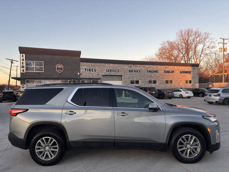 2023 Chevrolet Traverse LT