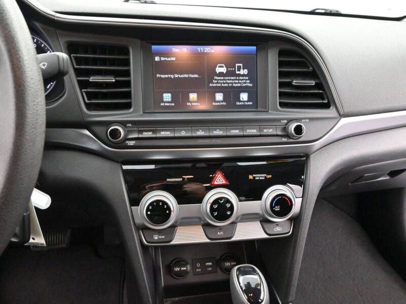 2019 Hyundai Elantra SEL