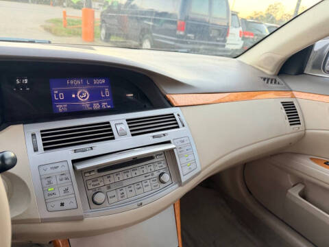 2006 Toyota Avalon XL