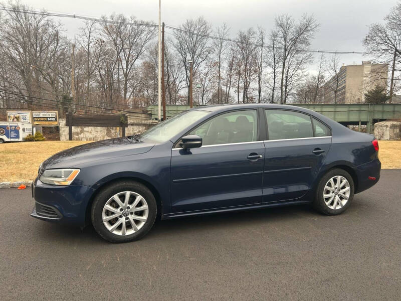 2014 Volkswagen Jetta SE photo 2