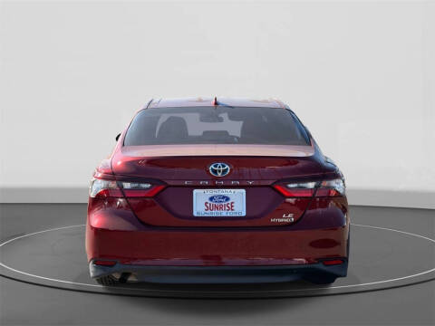 2021 Toyota Camry Hybrid LE