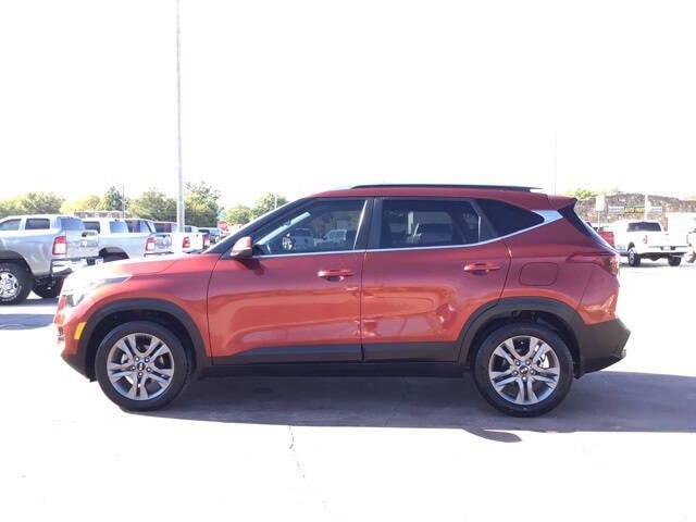 Used 2021 Kia Seltos S with VIN KNDEU2AA2M7081013 for sale in Vinita, OK