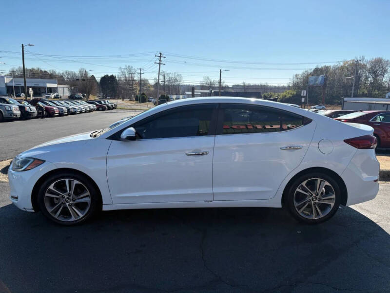 2017 Hyundai Elantra