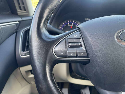 2014 Infiniti Q50 Premium