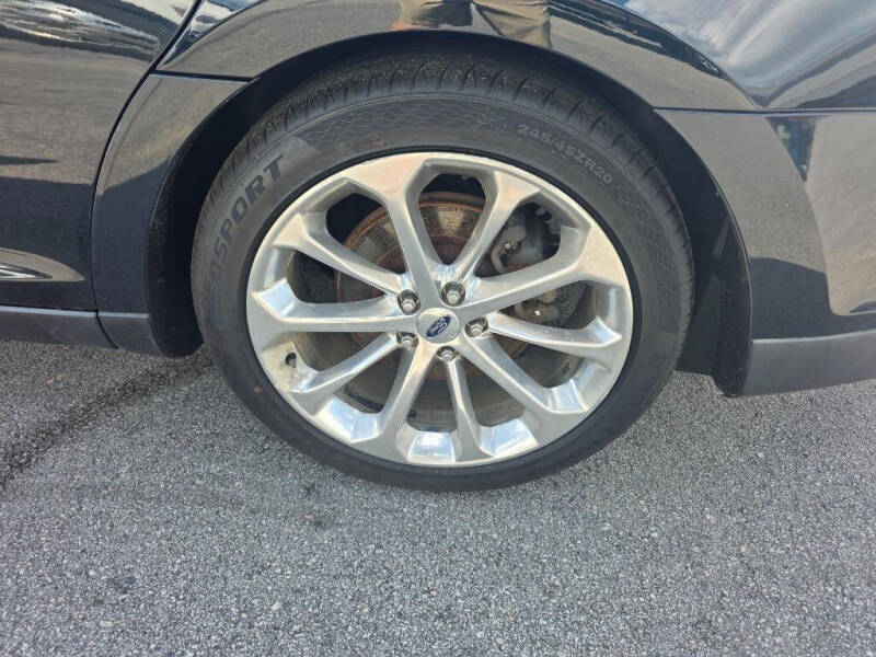 2014 Ford Taurus Limited
