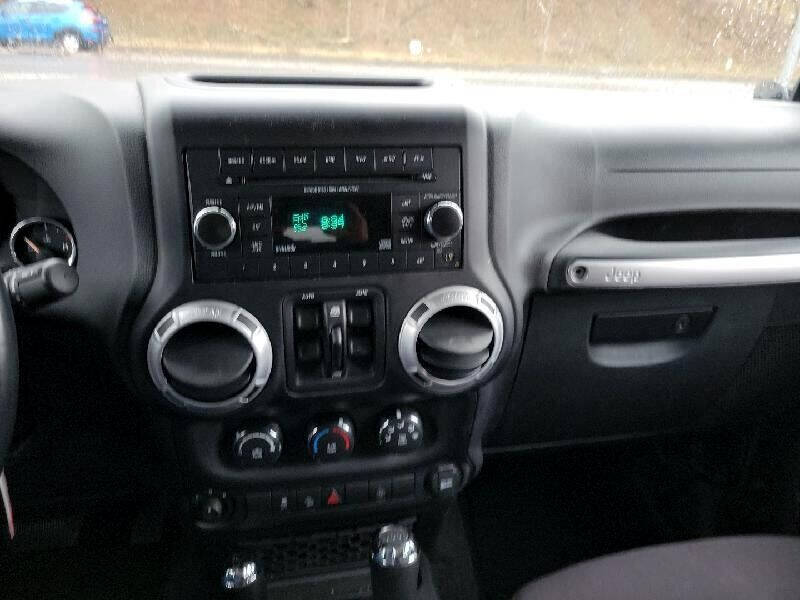 2013 Jeep Wrangler Unlimited Sahara