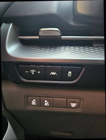 2022 Kia Carnival LX