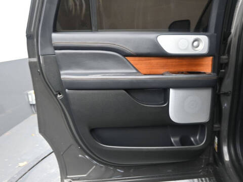 2023 Lincoln Navigator L Black Label
