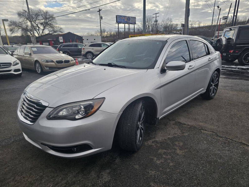 2012 Chrysler 200 S