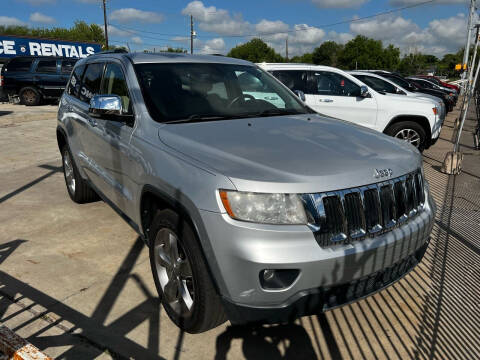 2013 Jeep Grand Cherokee for sale at MR B Motor Co in Brownsville TX