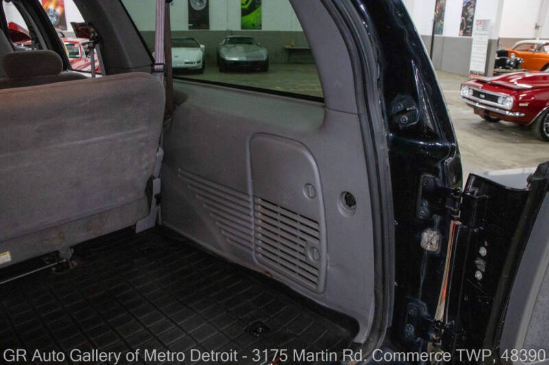 2005 Ford Excursion XLT