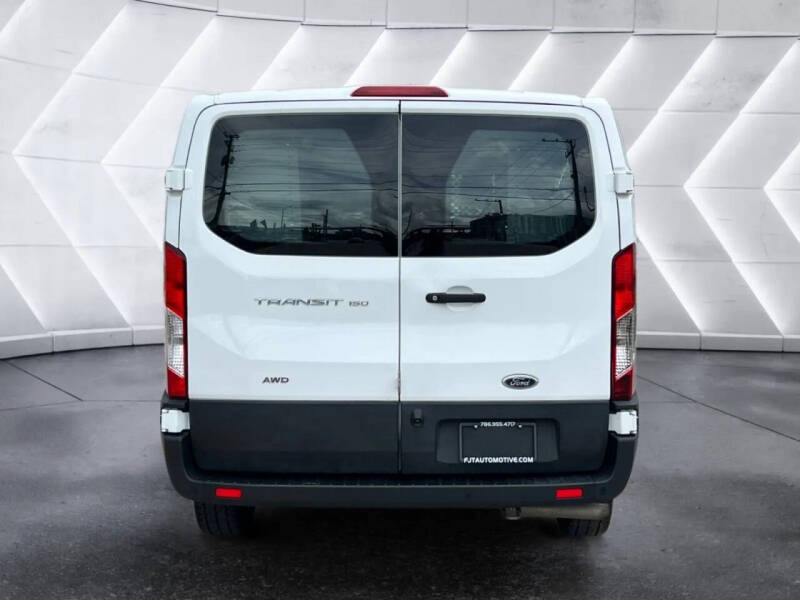 2022 Ford Transit