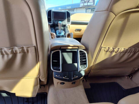 2011 Porsche Cayenne S Hybrid