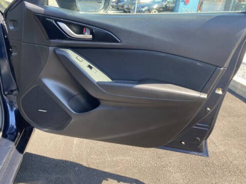 2015 Mazda MAZDA3 i Touring