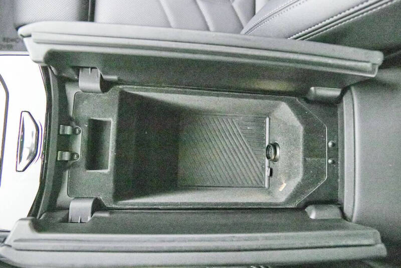 2024 BMW 5 Series 530i xDrive