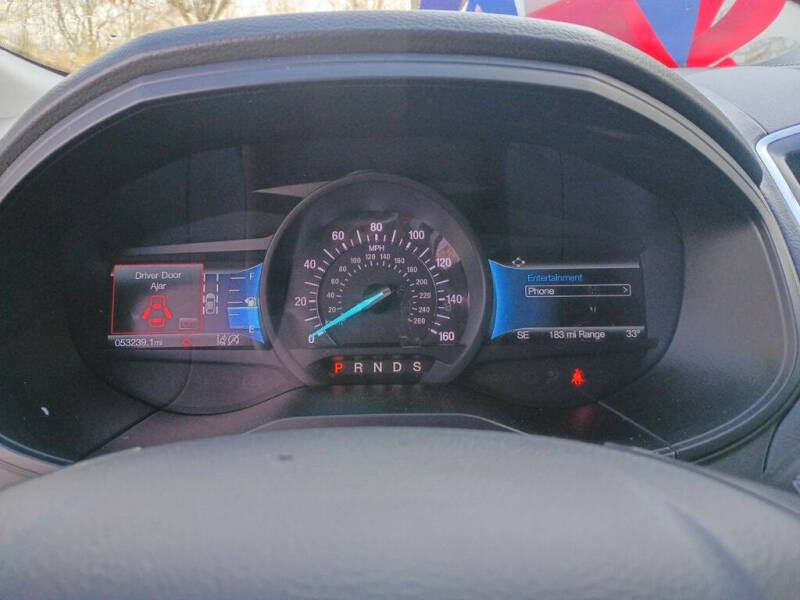 2024 Ford Edge Titanium