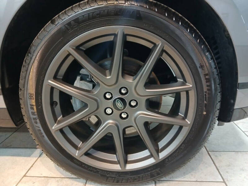 2022 Land Rover Range Rover Velar P250 R-Dynamic S