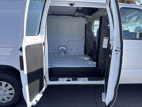 2010 Ford E-Series E-250