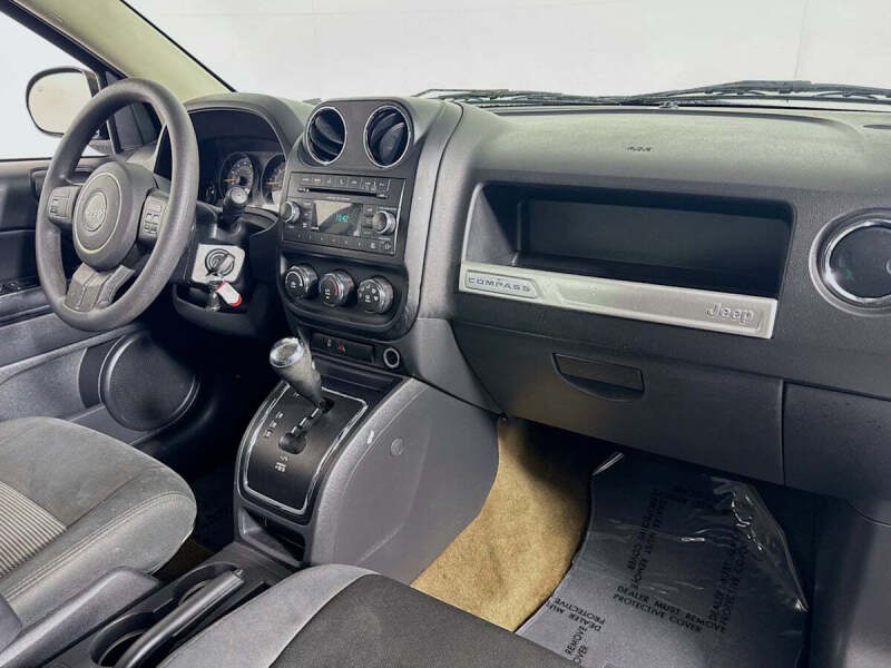 2017 Jeep Compass Sport