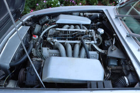 1971 Aston Martin DBS