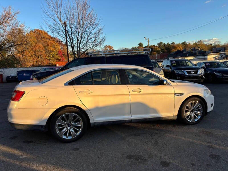 2012 Ford Taurus Limited