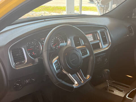 2012 Dodge Charger SRT8 Super Bee