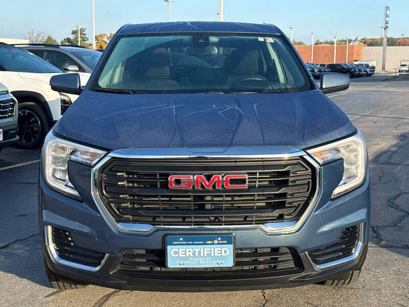 2024 GMC Terrain SLE