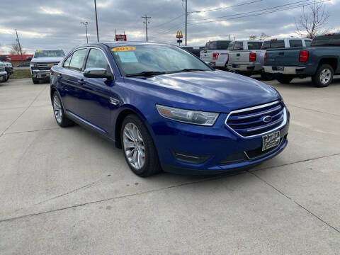 2013 Ford Taurus for sale at Zacatecas Motors Corp in Des Moines IA