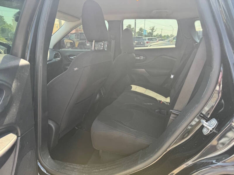 2020 Jeep Cherokee Latitude