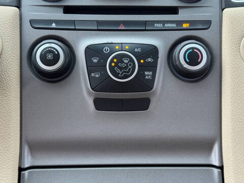 2015 Ford Taurus