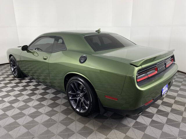 2022 Dodge Challenger