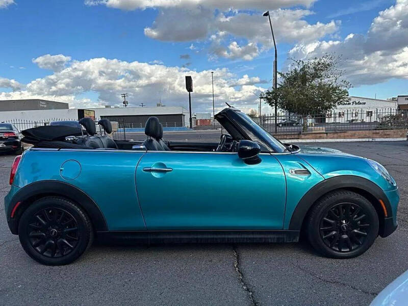 2017 MINI Convertible Cooper